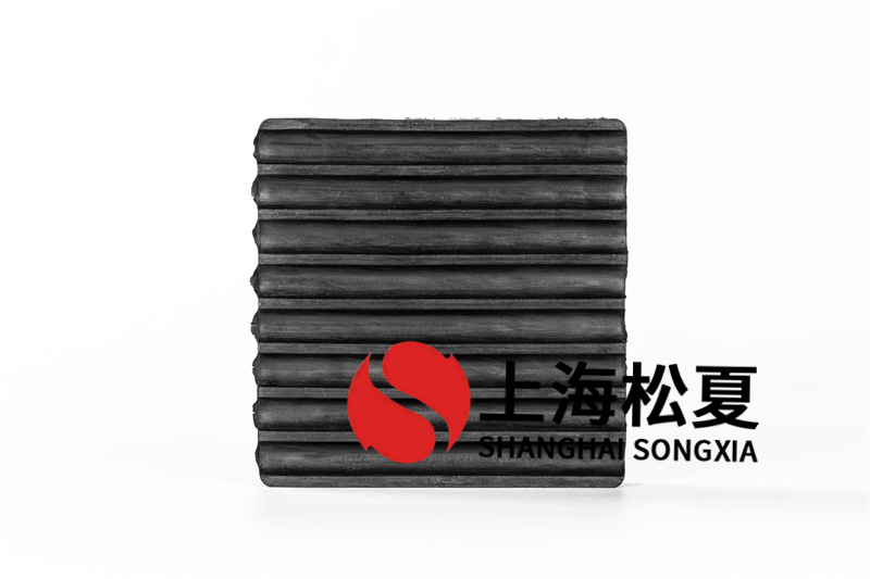 法蘭式橡膠式樱桃在线视频网站器特點